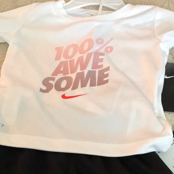 NIKE BOY SIZE 18 MONTHS 2 PIECE SET, MESS SHORTS & DRI FIT TEE 100% AWE SOME - Picture 6 of 8